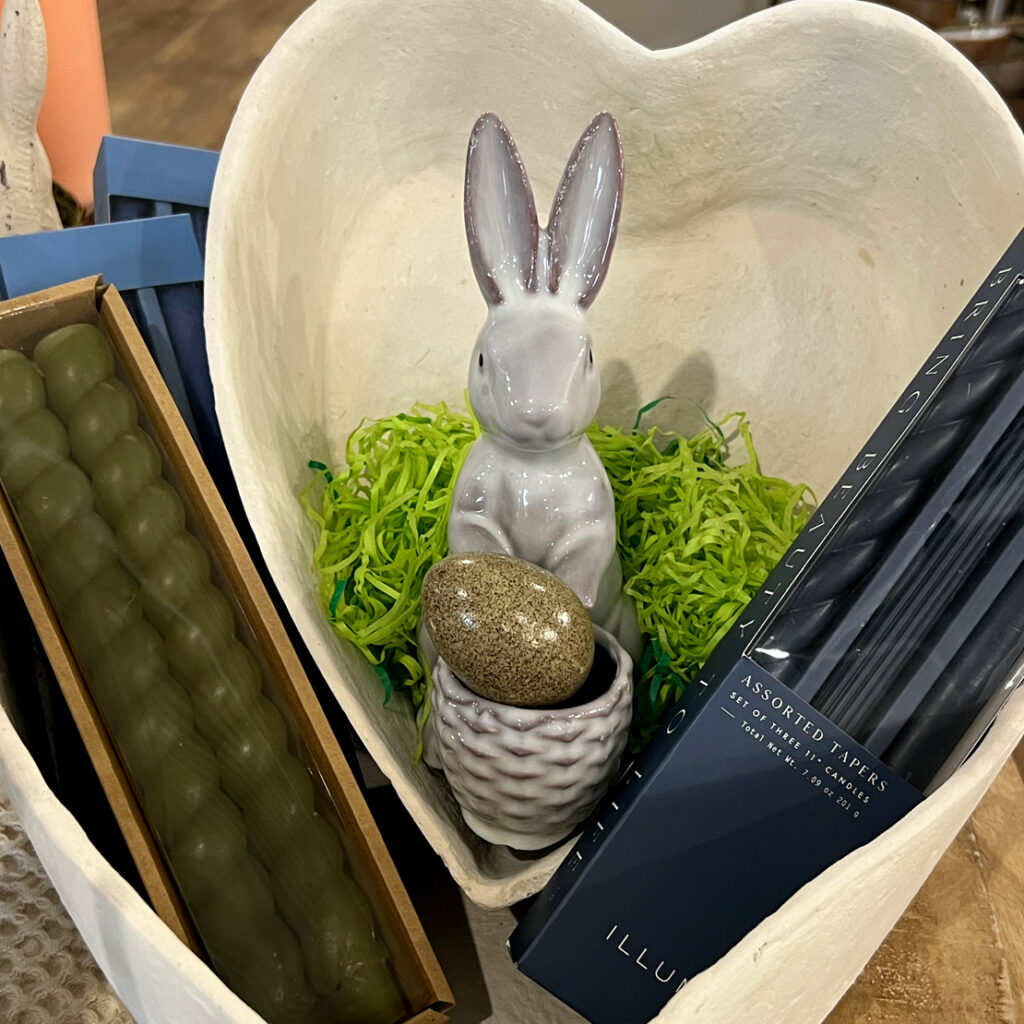 Bunny rabbit decor